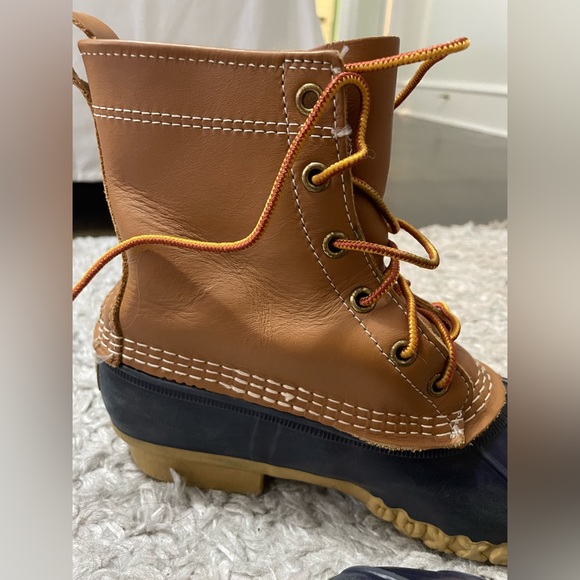 LL Bean boots (women’s size 10) - Picture 7 of 15